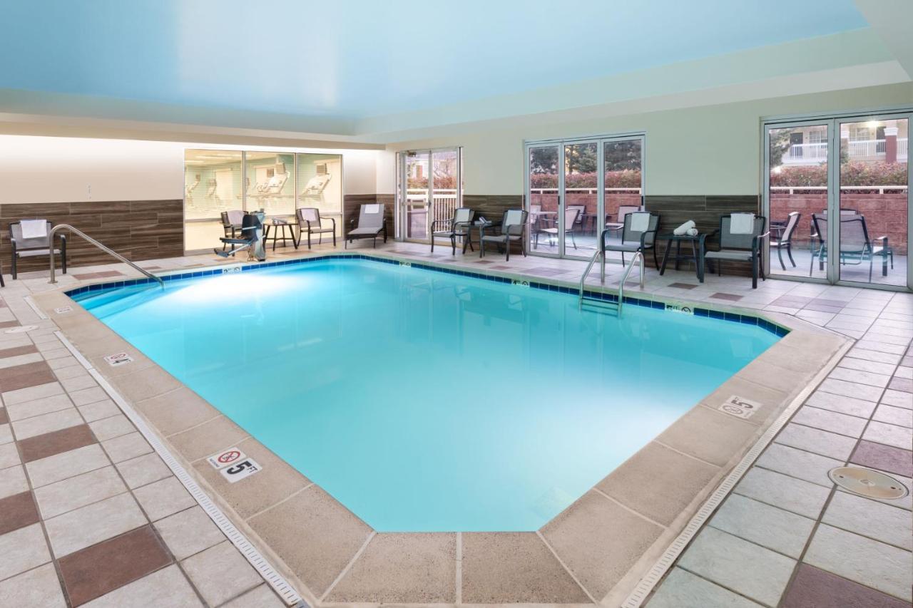 Hotel Fairfield & By Marriott Denver Aurora/medical Center 3*