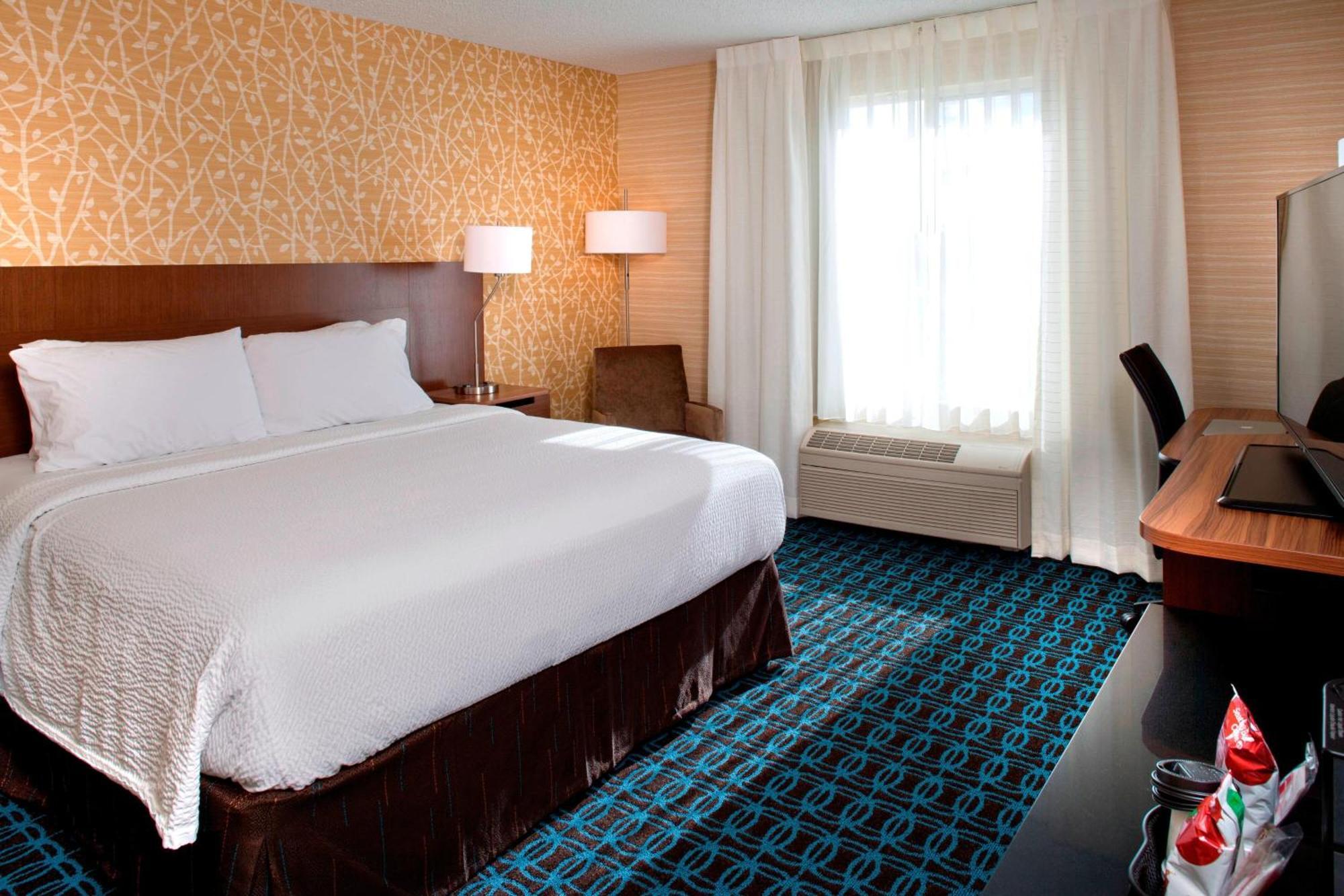 Fairfield & By Marriott Denver Aurora/medical Center 3*