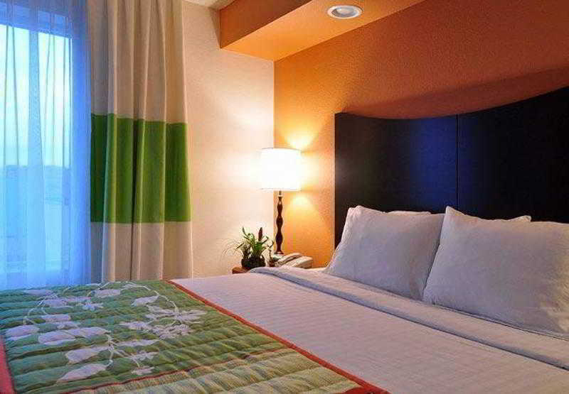 Hotel Fairfield & By Marriott Denver Aurora/medical Center